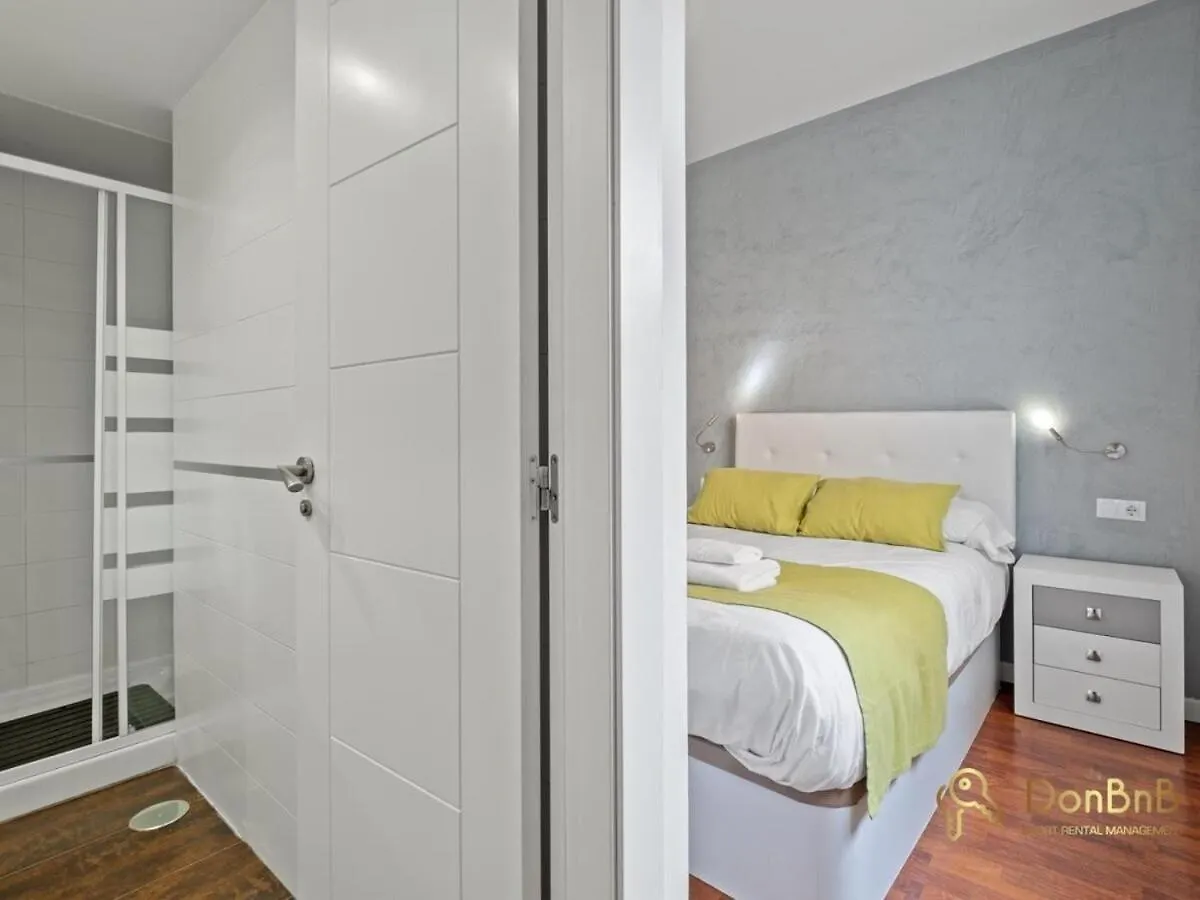 Beautiful Apartment In Malaga Center Espanha