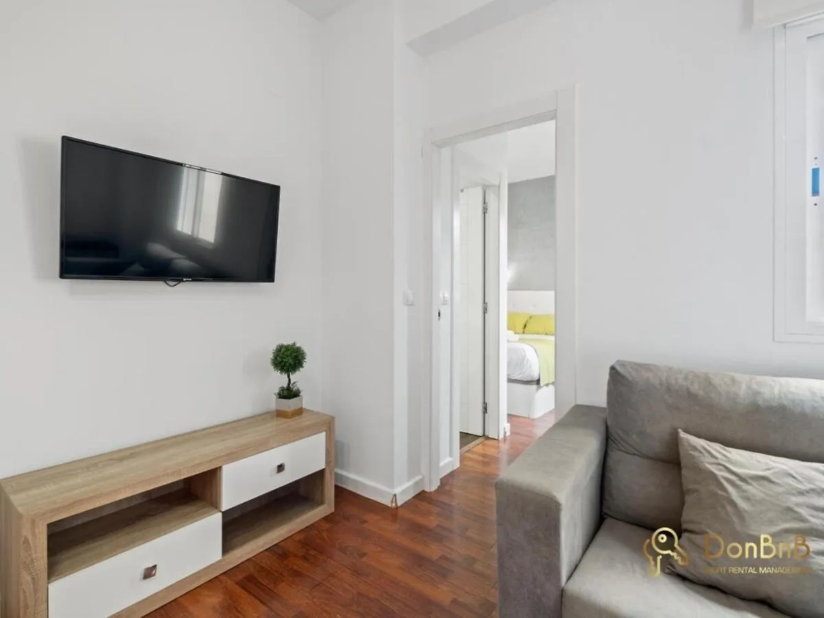 Beautiful Apartment In Malaga Center